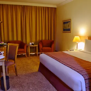 Swiss-belhotel 4* Шарджа