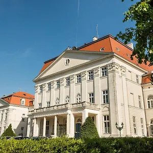 Austria Trend Schloss Wilhelminenberg Wenen