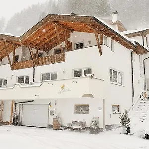 Apartment Al-avioeler