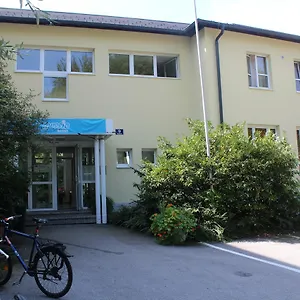 foglaljon itt